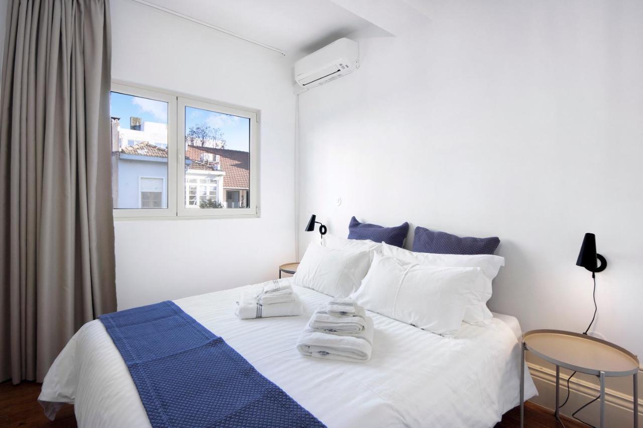 Crooked Floor House - 1St Floor Apartment Porto Luaran gambar